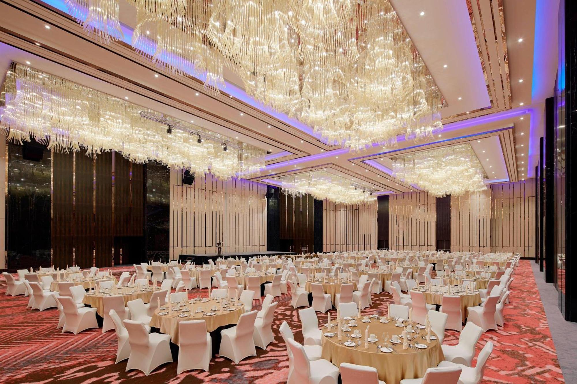 Sheraton Petaling Jaya Hotel Eksteriør bilde The Grand Ballroom