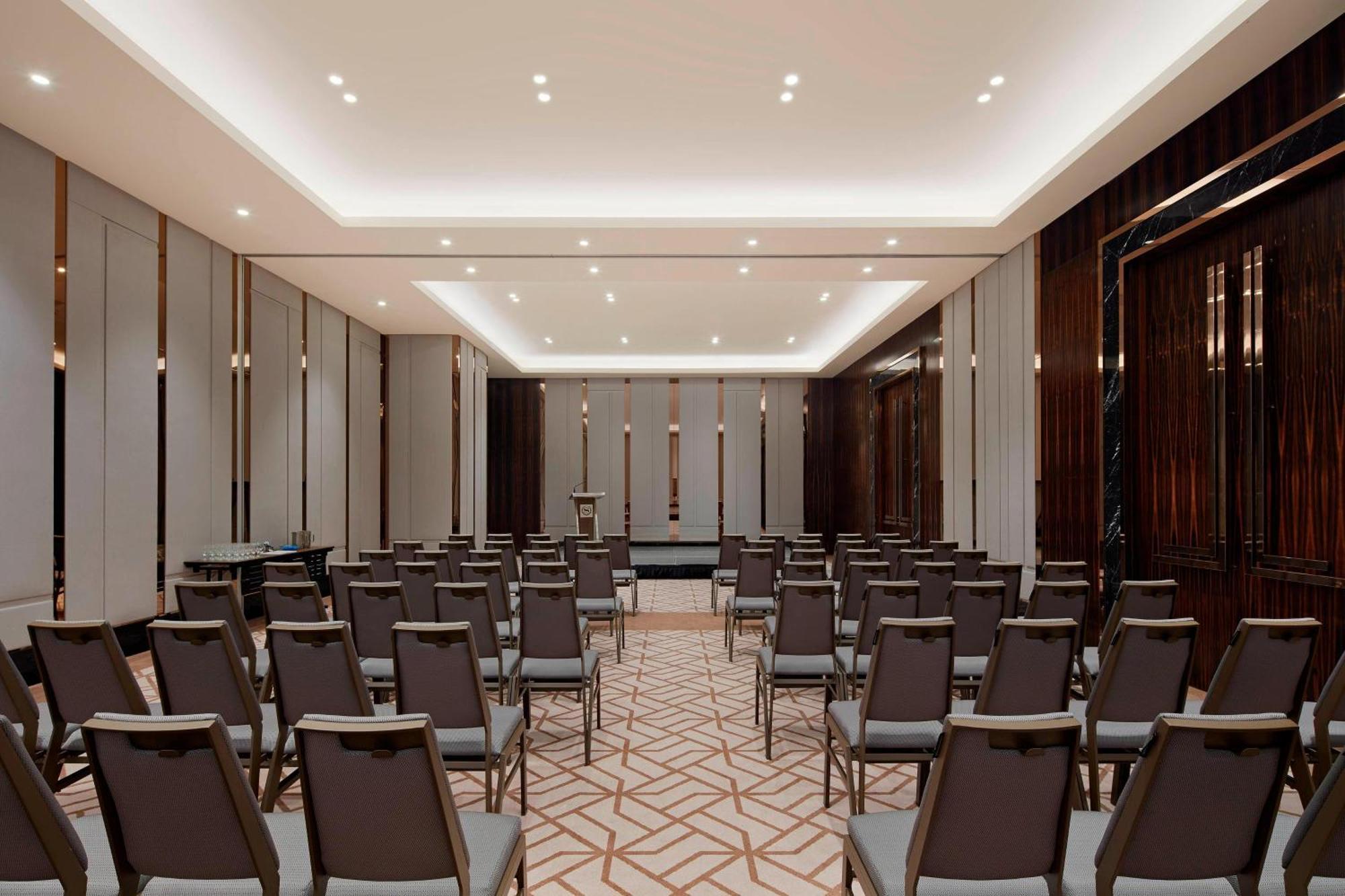Sheraton Petaling Jaya Hotel Eksteriør bilde The ballroom
